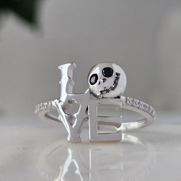 RARE Jack Skellington Love Ring, Nightmare Before - 925 Sterling Silver Disney - Picture 3 of 3